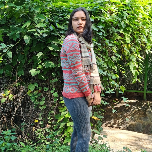 Knitted sweater - Picture 2 of 7